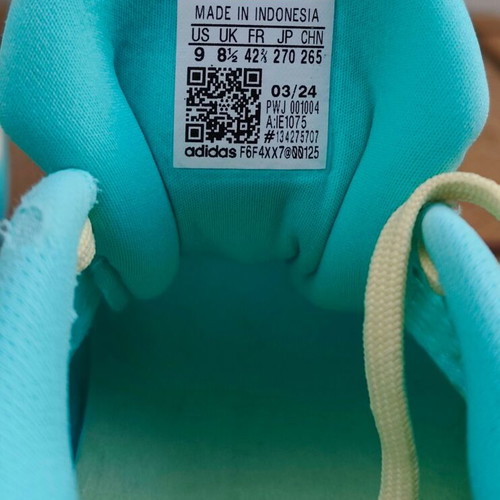 Adidas Supernova Stride athletic shoes like new, size 42⅔, turquoise