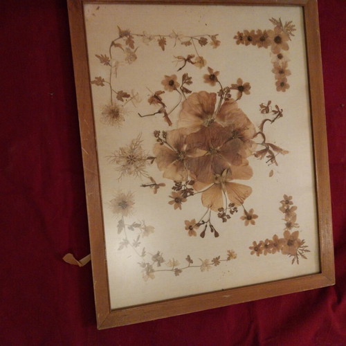 Vintage Love handmade framed artwork with dried flowers like new