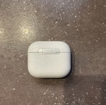 Treqa white wireless earbud case