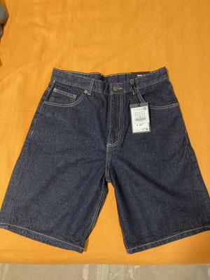 Pull & Bear men's baggy fit shorts new, size M, blue
