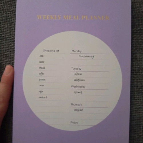 Weekly Meal Planner notebook like new for weekly meal preparation