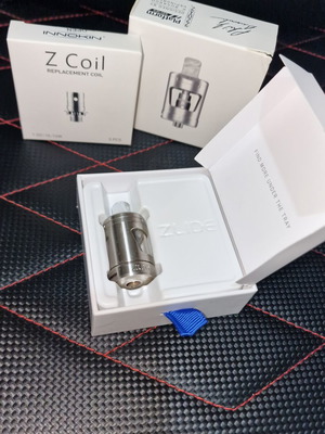 Zlide atomizer used with 5 replacement coils