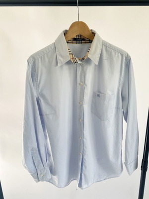 Burberry classic women's baby blue shirt used, size XL