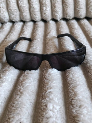 Gant women's sunglasses used, black