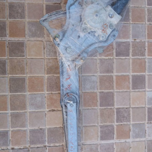 Car window regulator used for Toyota Avensis 2005