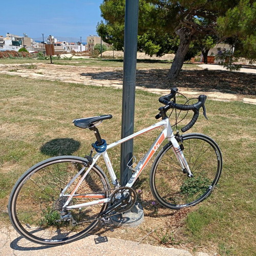Liv Avail 5 size S road bike used, women's, white, 700c