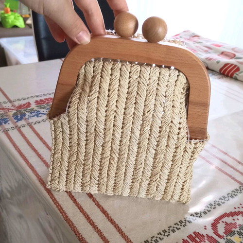 Handmade beige knitted shoulder bag with chain and lining new