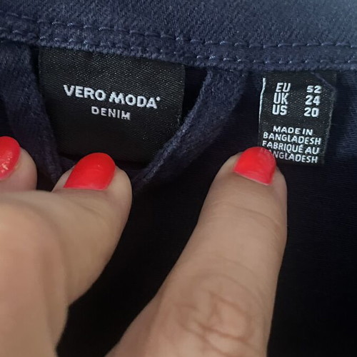 Vero Moda plus size jean jacket like new, dark blue, 6XL