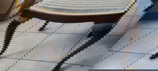 ΑΝΤΙΚΑ ΣΚΑΜΠΟ ΑΠΟ ΜΑΣΙΦ ΞΥΛΟ ΚΑΡΥΔΙΑΣ