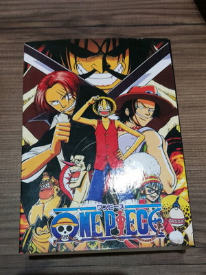 Μεταλλικές συλλεκτικές κονκάρδες One Piece καινούργιες