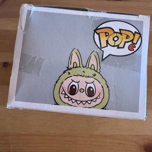 Pop Exciting Macaron vinyl figure