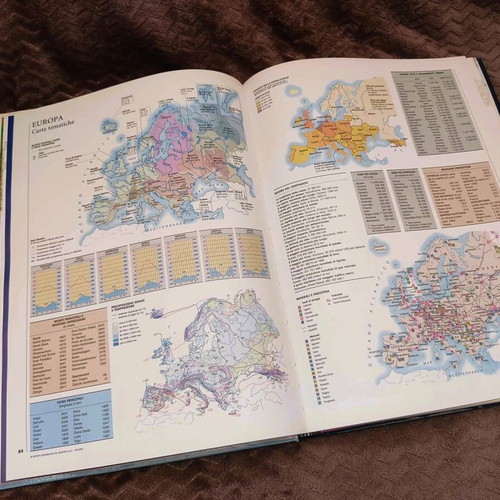 Atlante Geographico De Agostini 1999 like new, Italian atlas