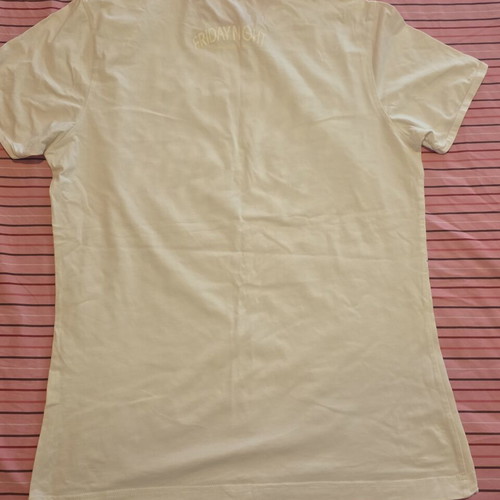 Unisex T shirt like new, size large, white