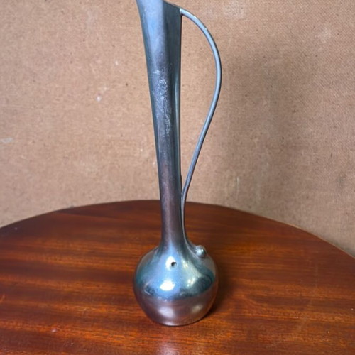 Silver-plated decorative item like new, collectible and delicate