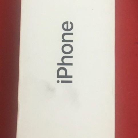 iPhone 7 box used