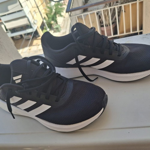 Adidas Cloud Foam men's sports shoes, size 43 1/3, black
