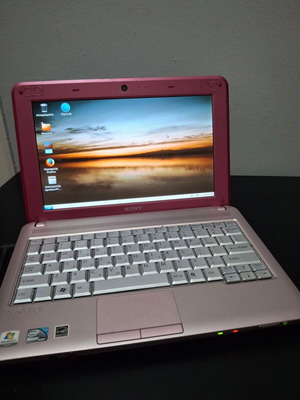 Λαπτοπ Sony Vaio W series ροζ σαν καινούργιο