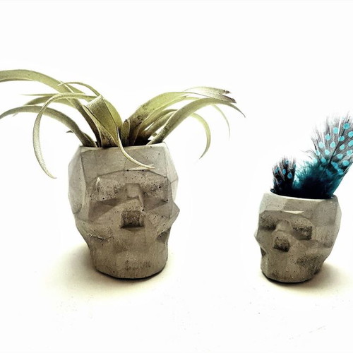 Handmade concrete skull decoration, gothic style