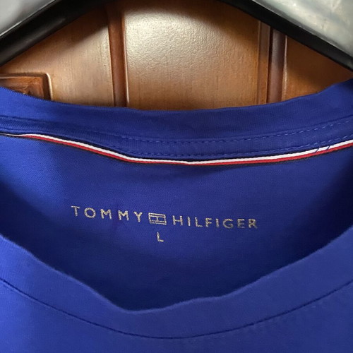 Tommy Hilfiger women's blouse like new, size L