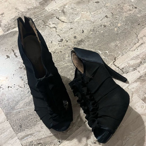 Nine West black ankle boots like new, size 39