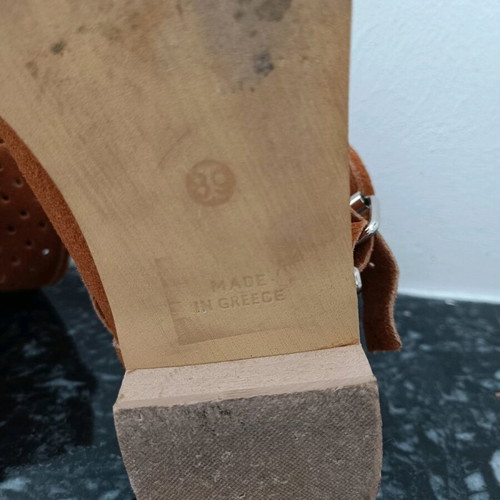 Camel suede handmade boots like new, size 38