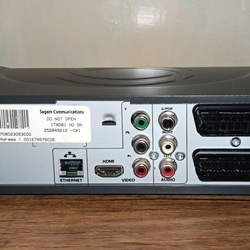 Sagem ITAD81 HD digital decoder