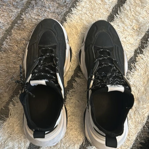Emporio Armani sneakers size 44 like new