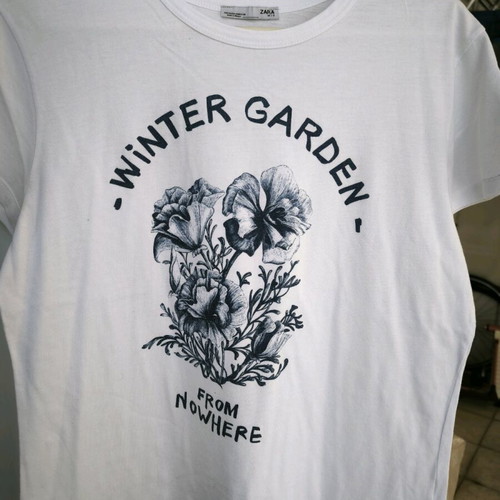 T-shirts used, pack of 3, medium size, white and multicolor