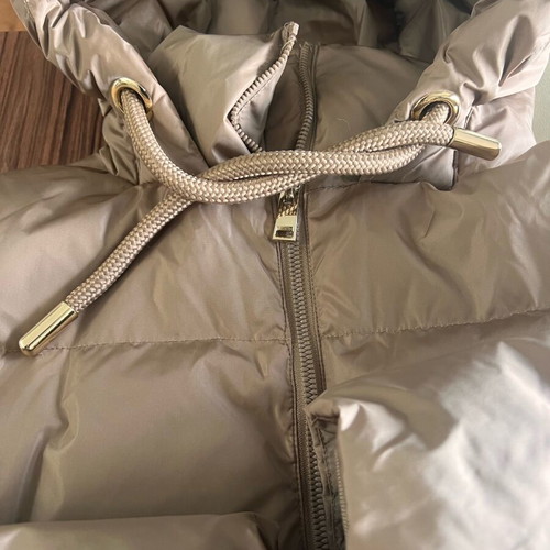 Zara jacket size S like new, beige with hood and zipper