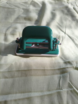 Vintage green hole puncher, medium duty