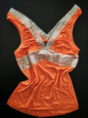 Y2k Killah sleeveless top with lace like new, size M