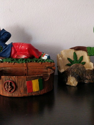Jamaican decorative figures used, pack of 2, vintage 90s
