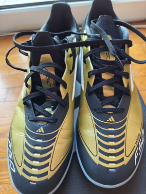 Adidas Messi F50 League Turf παπούτσια μέγεθος 43 1/3 σαν καινούργιο, χρυσαφί μεταλλικό