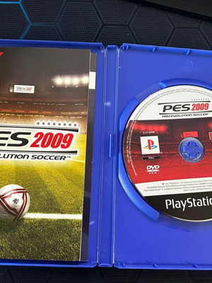 PlayStation 2 Pro Evolution Soccer 9 complete