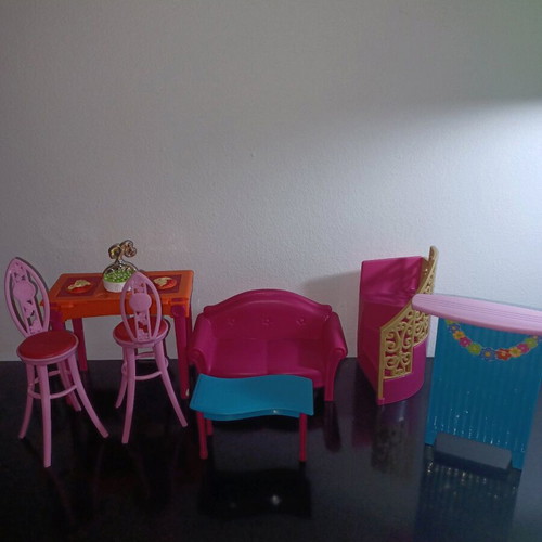 Barbie furniture used, various pieces
