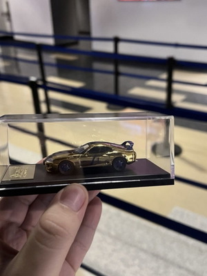 Αυτοκινητάκι συλλεκτικό Los Angeles Lakers x Toyota 50th Anniversary καινούργιο