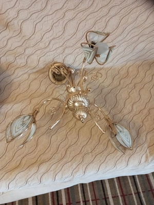 Vintage chandelier used with metal frame in gold/bronze tone