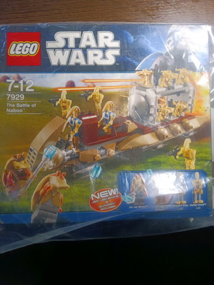 Lego Star Wars The Battle of Naboo 7929 used, missing 3-4 pieces