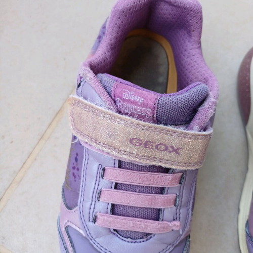 Geox Rapunzel No 30 athletic shoes used, purple