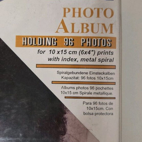 Photo album used, holds 96 photos 10x15 cm
