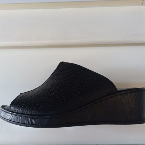 Platform sandals black, genuine leather, soft sole, new
