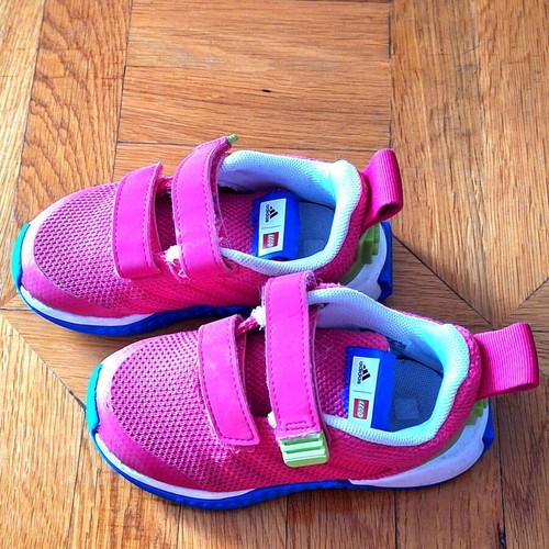 Adidas kids athletic shoes used, size 25, pink