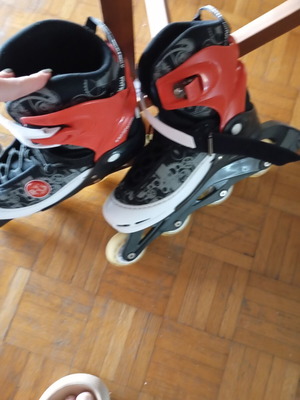 Rollers almost like new with extended base size 37-41, neutral color