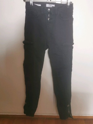 Jean μαύρο μεταχειρισμένο super skinny παντελόνι Bershka XXS