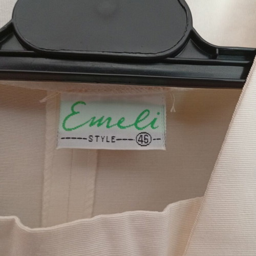 White suit with lace details, like new, jacket and skirt