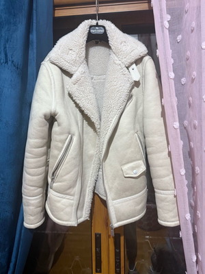 Zara pilot jacket γυναικείο μπουφάν με γούνα σαν καινούργιο, μπεζ