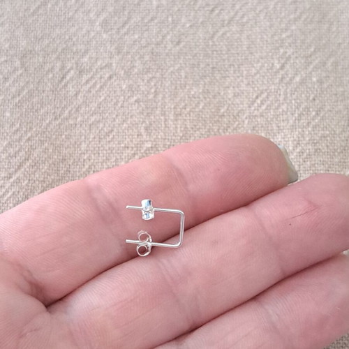 Minimal Geometric 925 Silver Earring for Two Consecutive Holes like new