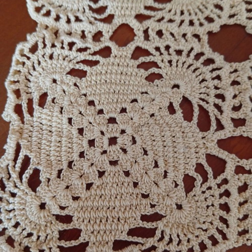 Crochet handmade set of 3 beige pieces new