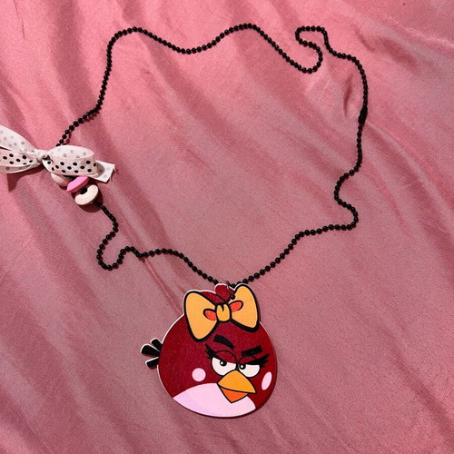 Angry Birds Red Bird wooden pendant necklace like new