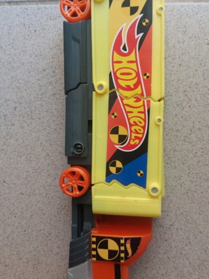 Hotwheel truck used that crashes and launches a car